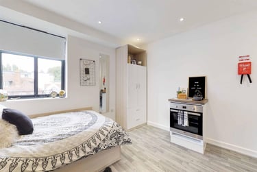 1 bed studio, Castle Hill, Cambridge, CB43BF - Image 4